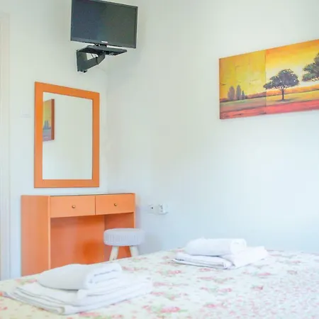 Egeo מלון לימנאס